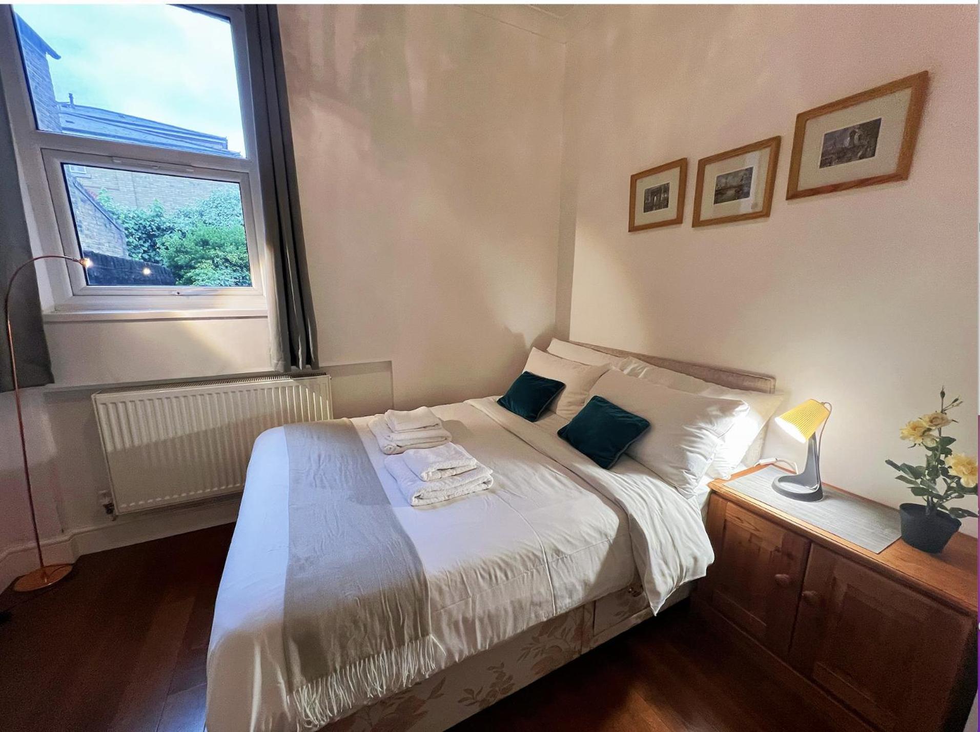 Lovely 2 Bedroom Garden Flat In Londra Exterior foto
